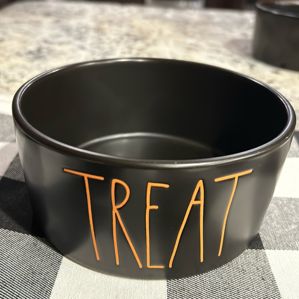 Rae Dunn “Treat” Dog Bowl